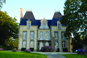 Au château du Grand Val en Combourg (3 km)