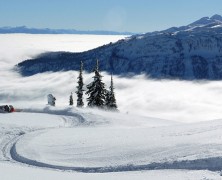 La  motoneige au Canada