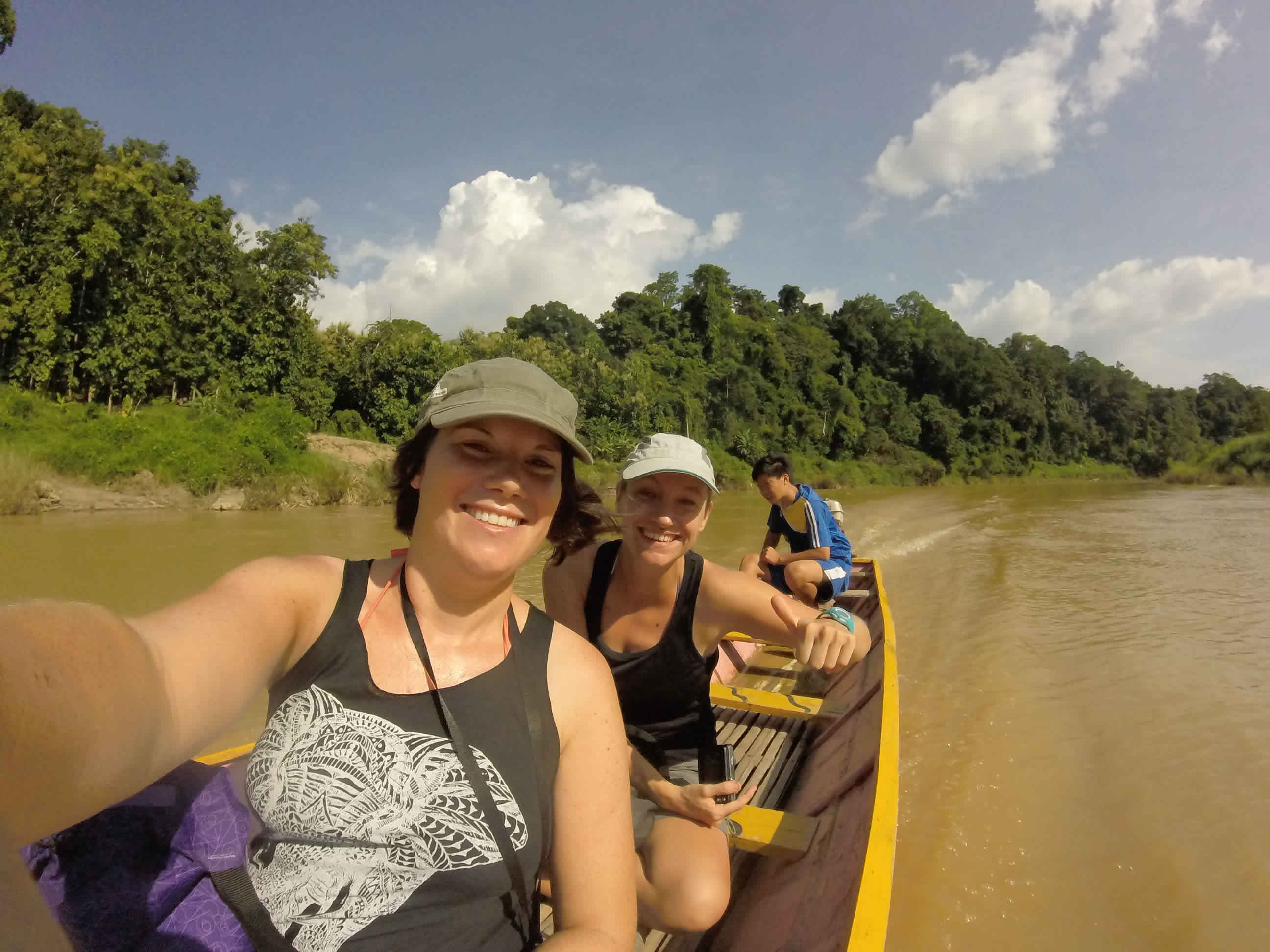 Pirogue au laos