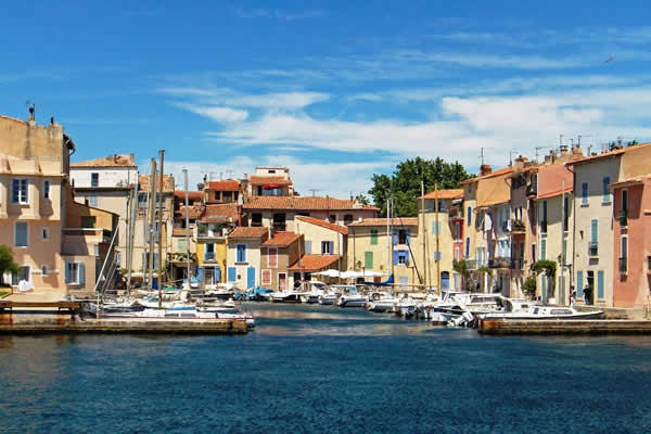 Martigues_—_Quai_Brescon_et_canal_Saint-Sébastien