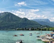 Annecy, un joyau touristique au pied des Alpes