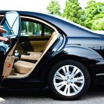 Chauffeur VTC vs chauffeur taxi, lequel choisir et pourquoi ?