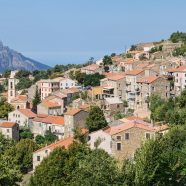 Choisir de passer les vacances en Corse pour ses activités nautiques