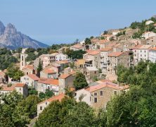 Choisir de passer les vacances en Corse pour ses activités nautiques