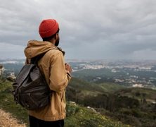 Voyager seul : une expérience pour mieux se connaître